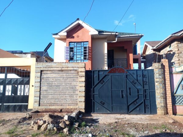 4 BEDROOM STAND ALONE MANSIONETTE ON SALE