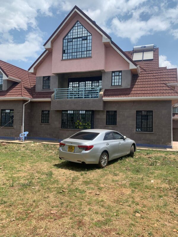 6 bedroom mansionette at Cianda kiambu rd